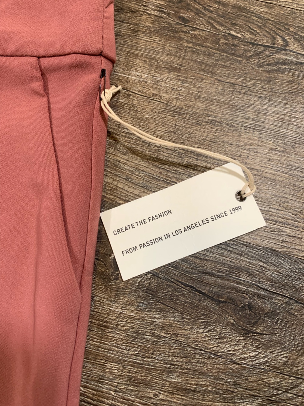 HAVE Women's Rose Pink Pleated Casual Dress Shorts Size L NEW - Picture 5 of 10
